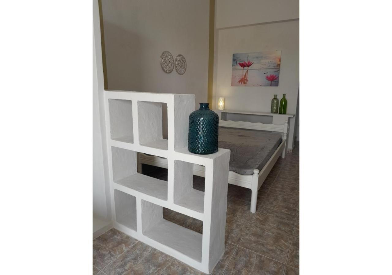 Overhill Apartments Adamas Bagian luar foto