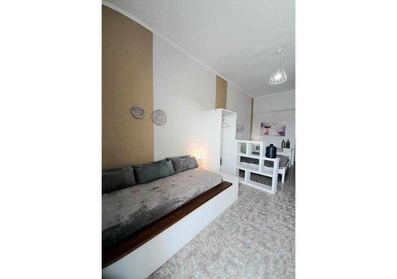 Overhill Apartments Adamas Bagian luar foto