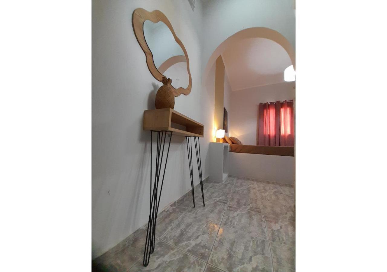 Overhill Apartments Adamas Bagian luar foto